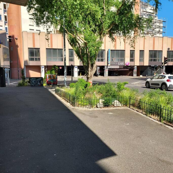 2 Lys Orleans Downtown, Free Secure Parking Leilighet Eksteriør bilde